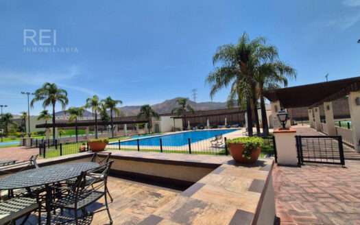 CASA EN VENTA ALTA CALIFORNIA TLAJOMULCO
