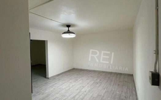 BODEGA REMODELADA EN RENTA COL. SAN ANTONIO GUADALAJARA
