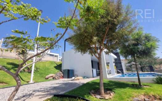 CASA EN VENTA ZIMALTA RESIDENCIAL TLAQUEPAQUE