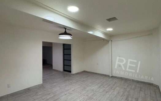 BODEGA REMODELADA EN RENTA COL. SAN ANTONIO GUADALAJARA