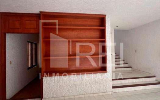 CASA EN RENTA BUGAMBILIAS ZAPOPAN