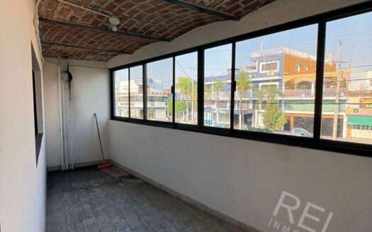 BODEGA REMODELADA EN RENTA COL. SAN ANTONIO GUADALAJARA