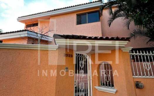 CASA EN RENTA BUGAMBILIAS ZAPOPAN