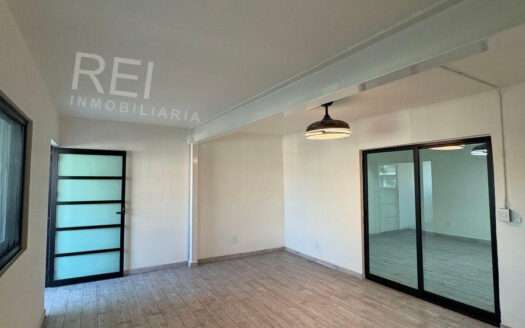 BODEGA REMODELADA EN RENTA COL. SAN ANTONIO GUADALAJARA