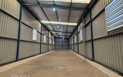 BODEGA REMODELADA EN RENTA COL. SAN ANTONIO GUADALAJARA