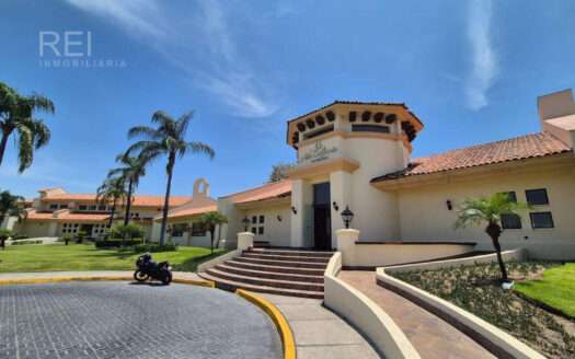 CASA EN VENTA ALTA CALIFORNIA TLAJOMULCO