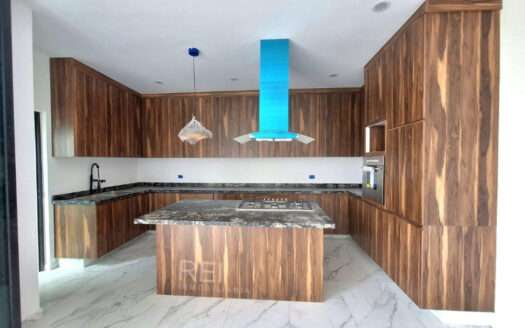 CASA EN VENTA NUEVA GALICIA RESIDENCIAL TLAJOMULCO