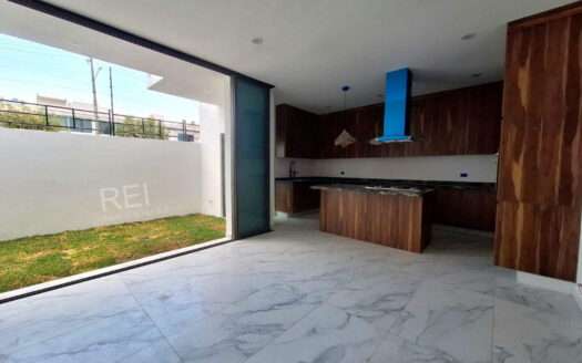 CASA EN VENTA NUEVA GALICIA RESIDENCIAL TLAJOMULCO