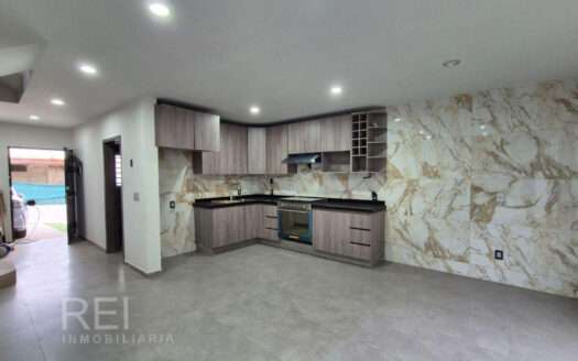 CASA EN VENTA ZIMALTA RESIDENCIAL TLAQUEPAQUE