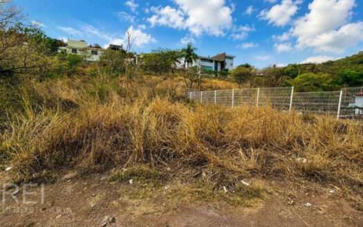 TERRENO EN VENTA LOS AMATES EN LAS CAÑADAS ZAPOPAN