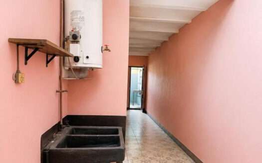 CASA EN VENTA CIRCUNVALACION OBLATOS GUADALAJARA