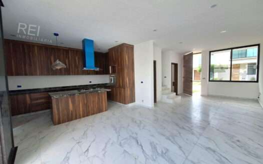 CASA EN VENTA NUEVA GALICIA RESIDENCIAL TLAJOMULCO