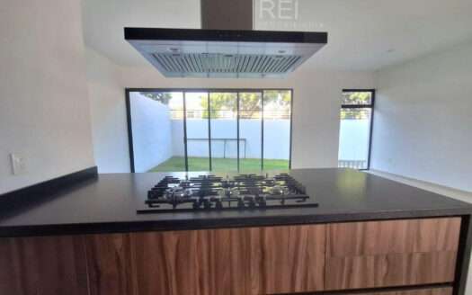 CASA EN VENTA NUEVA GALICIA RESIDENCIAL TLAJOMULCO