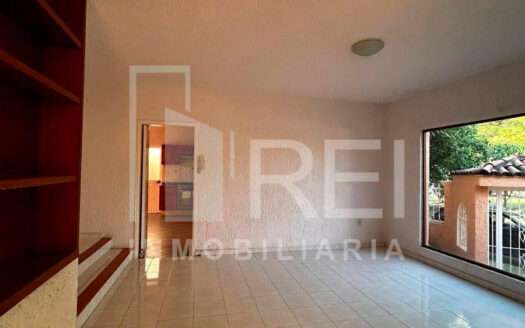 CASA EN RENTA BUGAMBILIAS ZAPOPAN