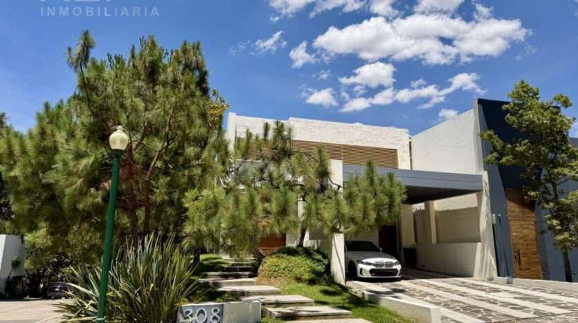 CASA EN VENTA EL CIELO COUNTRY CLUB TLAJOMULCO