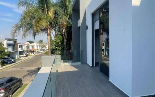 CASA EN RENTA SAN JOSE DEL TAJO TLAJOMULCO