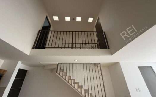 CASA EN VENTA PARQUES DE TESISTAN ZAPOPAN