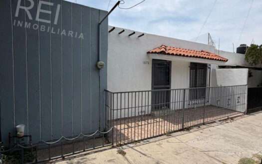 CASA EN VENTA JARDINES DE LA CRUZ GUADALAJARA