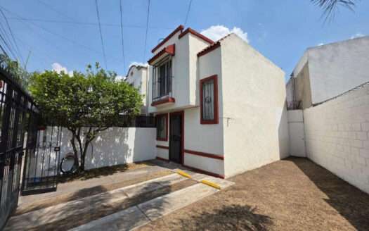 CASA EN RENTA JARDINES DE MIRAFLORES TLAQUEPAQUE