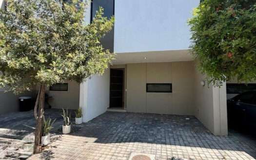 CASA EN VENTA PARQUES DE TESISTAN ZAPOPAN