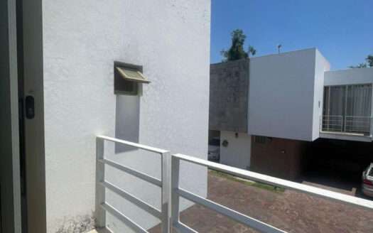 CASA EN VENTA ESCENCIA RESIDENCIAL ZAPOPAN