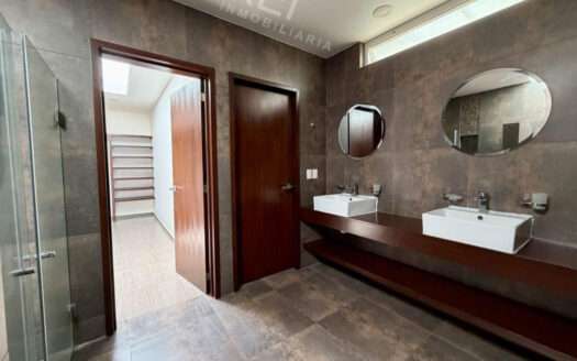 CASA EN VENTA EL CIELO COUNTRY CLUB TLAJOMULCO