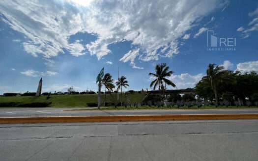 LOCAL EN RENTA SOBRE FRANCISCO MEDINA ASCENCIO PUERTO VALLARTA