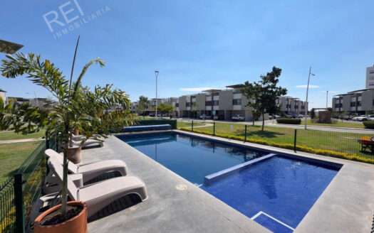CASA EN VENTA PARQUES DE TESISTAN ZAPOPAN