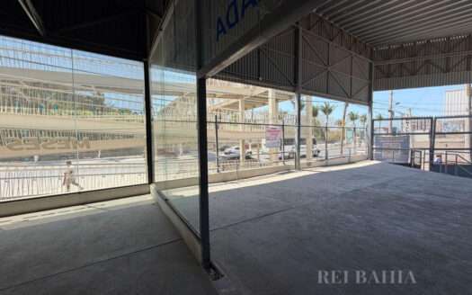 LOCAL COMERCIAL SOBRE AV. FRANCISCO MEDINA ASENCIO EN LAS JUNTAS PUERTO VALLARTA
