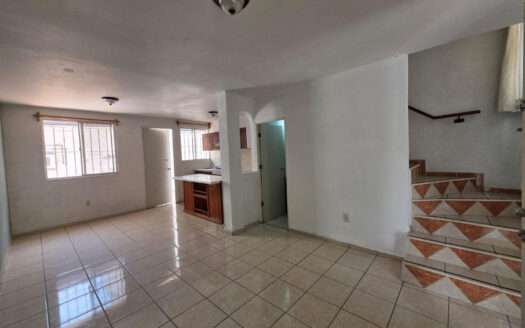 CASA EN RENTA JARDINES DE MIRAFLORES TLAQUEPAQUE