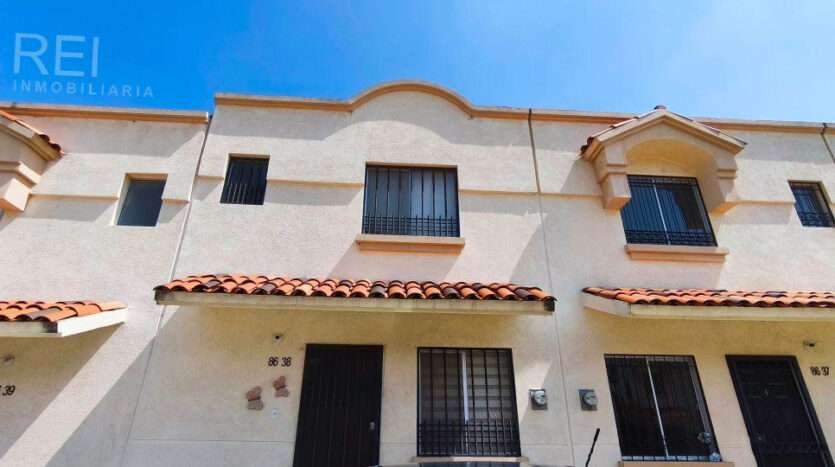 CASA EN VENTA ALTA CALIFORNIA TLAJOMULCO