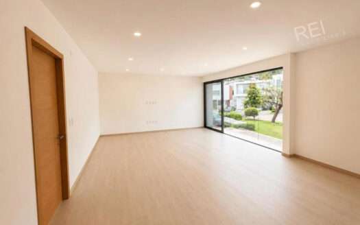 CASA EN VENTA LA RIOJA TLAJOMULCO