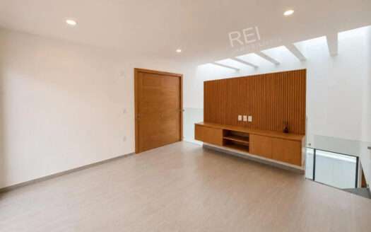 CASA EN VENTA LA RIOJA TLAJOMULCO