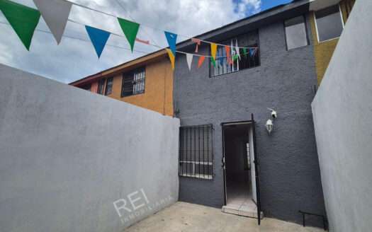 CASA EN VENTA CERCA DE SANTA ANITA EN LA CANDELARIA TLAJOMULCO