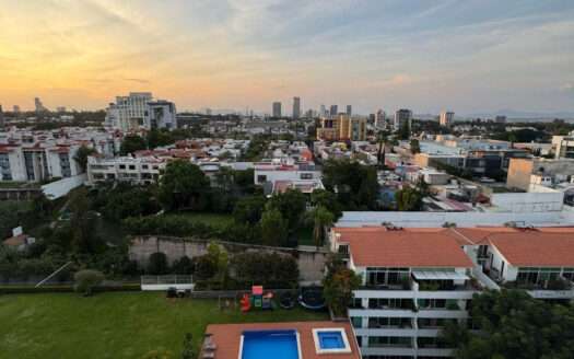 DEPARTAMENTO EN RENTA LOMAS ALTAS ZAPOPAN