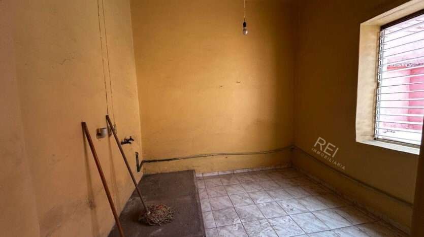 CASA PARA USO COMERCIAL EN RENTA SANTA TERESITA GUADALAJARA