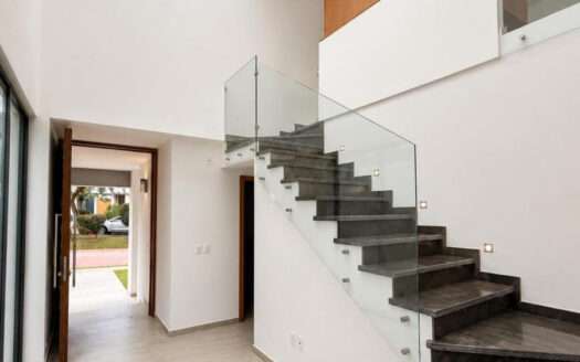 CASA EN VENTA LA RIOJA TLAJOMULCO