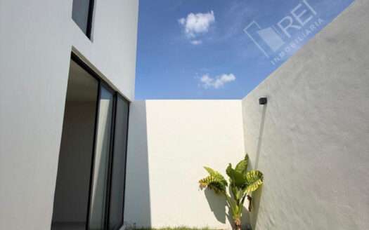 CASA EN VENTA TESISTAN ZAPOPAN