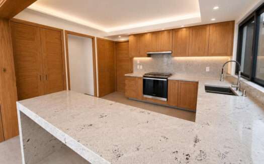 CASA EN VENTA LA RIOJA TLAJOMULCO DE ZÚÑIGA