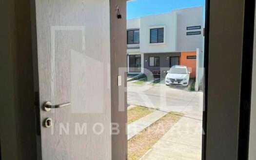 CASA EN RENTA VISTA SUR TLAJOMULCO