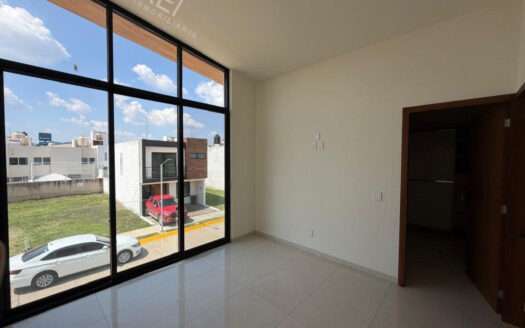 CASA EN VENTA TESISTAN ZAPOPAN