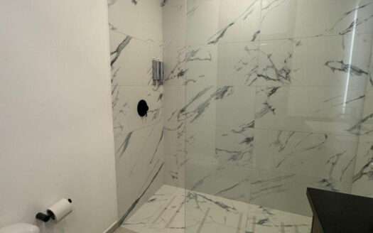 DEPARTAMENTO AMUEBLADO EN RENTA LADRON DE GUEVARA GUADALAJARA