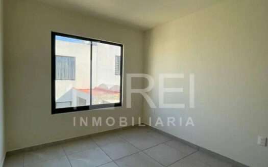 CASA EN RENTA VISTA SUR TLAJOMULCO