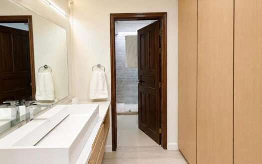CASA AMUEBLADA EN RENTA COLINAS DE SAN JAVIER ZAPOPAN