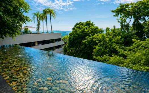 DEPARTAMENTO EN VENTA TORRE AVALON, CONCHAS CHINAS EN PUERTO VALLARTA