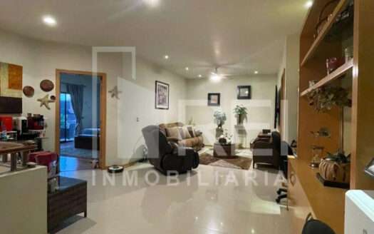 CASA EN VENTA BUGAMBILIAS ZAPOPAN