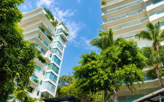 DEPARTAMENTO EN VENTA TORRE AVALON, CONCHAS CHINAS EN PUERTO VALLARTA