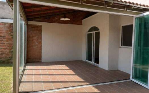 CASA EN RENTA JARDINES DE SANTA ANITA TLAJOMULCO
