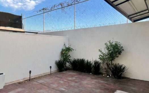 CASA EN RENTA ADAMAR TLAJOMULCO