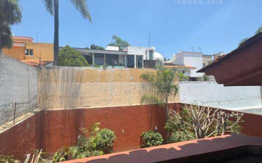 CASA EN RENTA BUGAMBILIAS ZAPOPAN